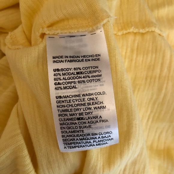 Chico’s 100% Cotton 3/4 Sleeve V-Neck Sleeve Buttons Light Yellow Size 3 - Picture 6 of 8
